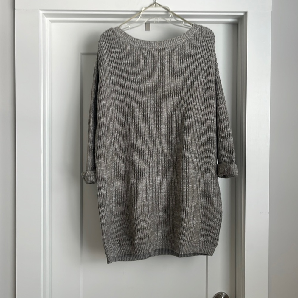 Ceviche Oversized Open Back Long Ribbed Knit Sweater